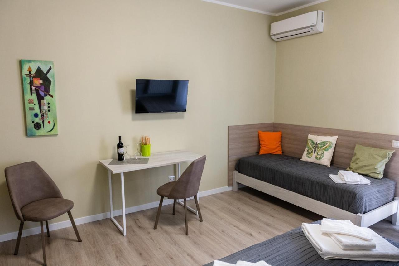 Bacco E Barocco Bed and Breakfast Lecce Buitenkant foto