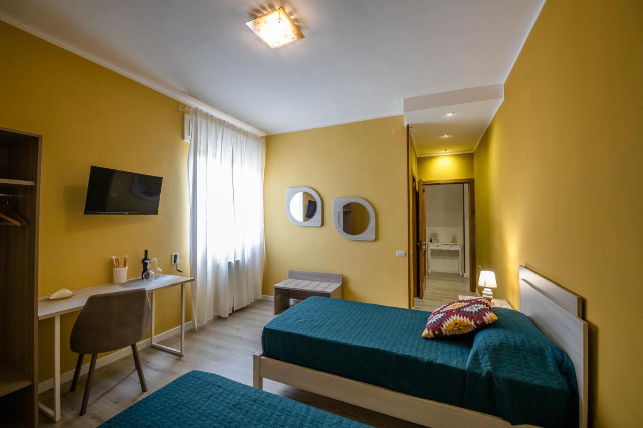 Bacco E Barocco Bed and Breakfast Lecce Buitenkant foto
